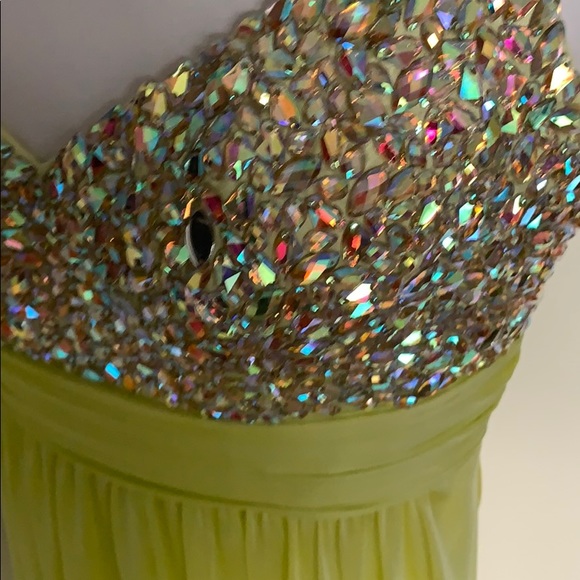 La femme gown. Jeweled bodice, full length chiffon - Picture 5 of 6